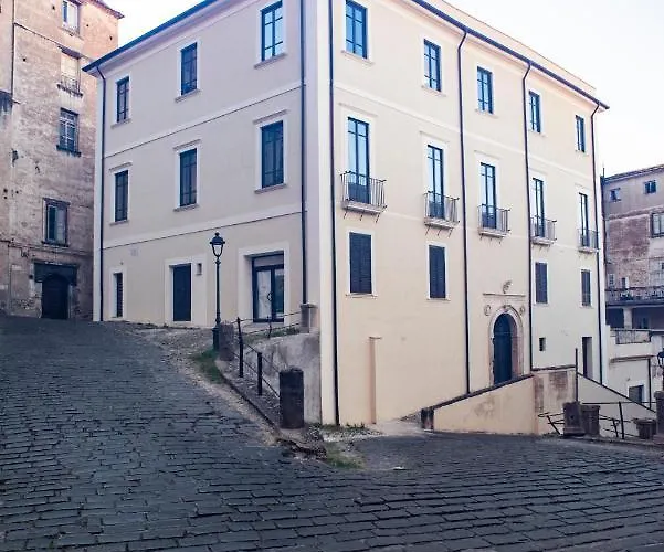 Dimora De Matera Luxury 住宿加早餐酒店 4*